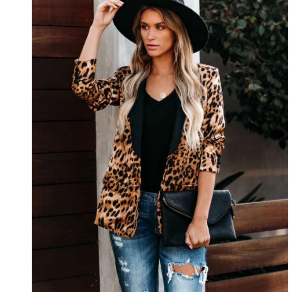 CORBIN Leopard Print Blazer
